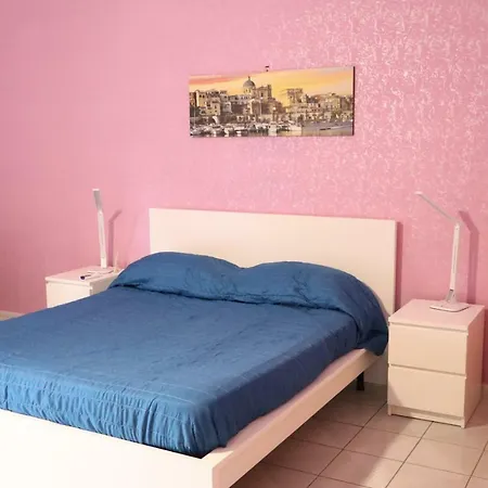 Spazio Oplonti Apartment *